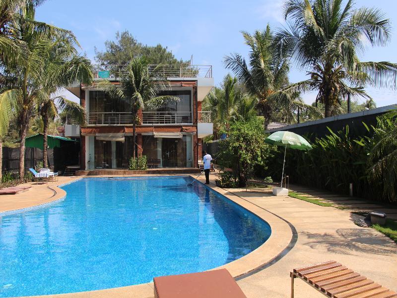 360° Beach Retreat Candolim Exterior photo