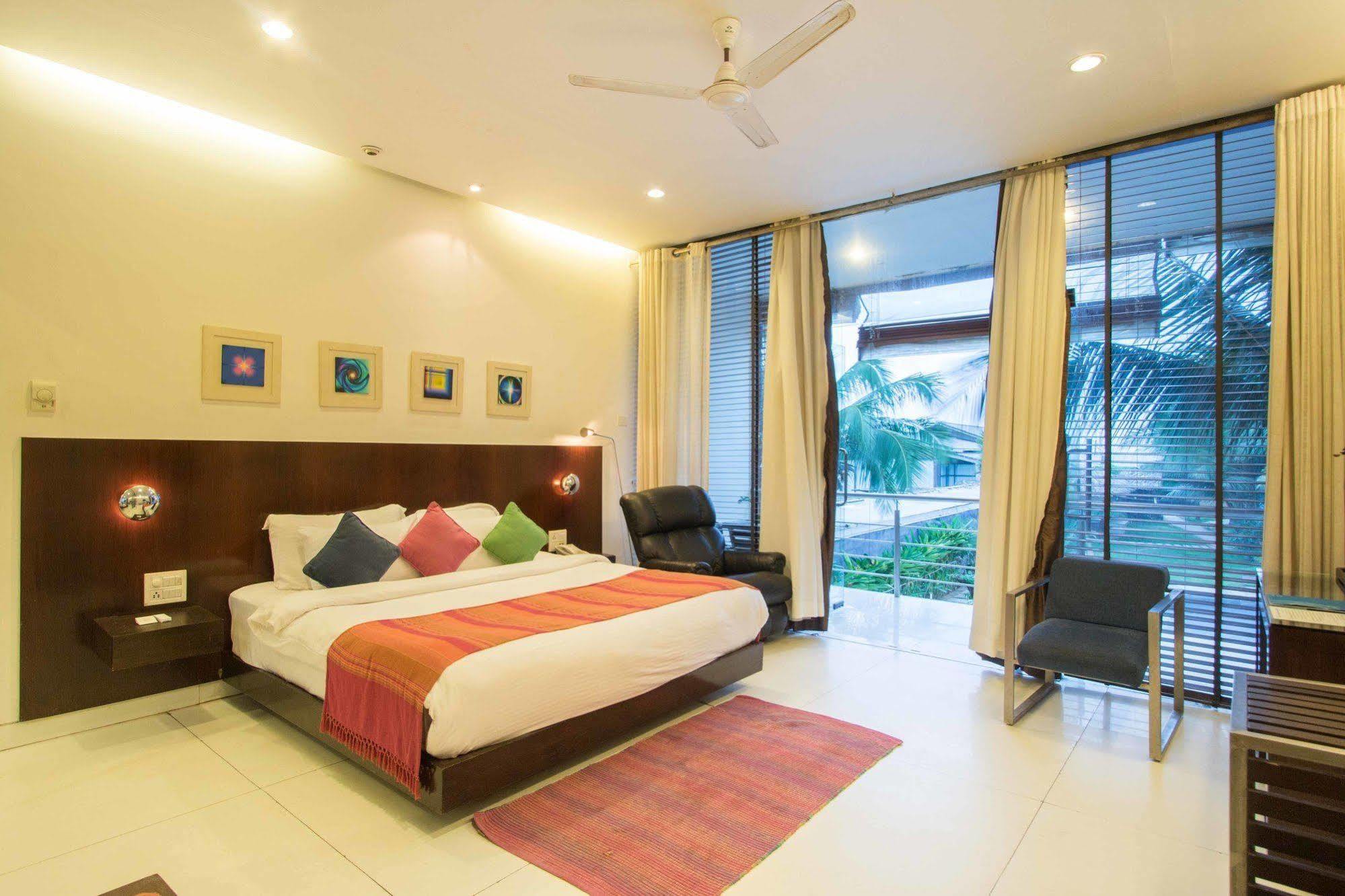 360° Beach Retreat Candolim Exterior photo